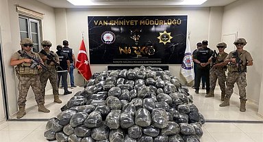 Van'da 2 ton 90 kilo uyuşturucu ele geçirildi