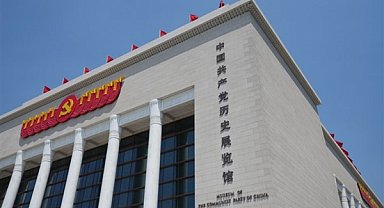Xi'den ÇKP'de teori alanında inovasyonun derinleştirilmesi çağrısı