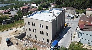 Yarımburgaz Semt Konağı inşaatında sona gelindi