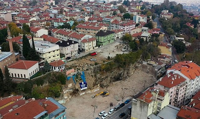 1326 Bursa'sı Hisar'da ortaya çıkıyor