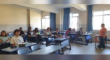 Afyonkarahisar Fen lisesi öğrencileri yaz kurslarıyla YKS süreci hazırlığına başladı