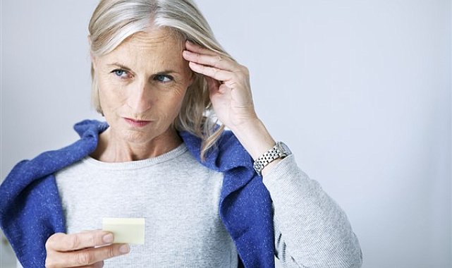 Alzheimer'in 10 erken sinyali