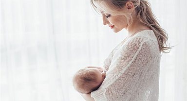 Anne sütü bebekleri enfeksiyonlara karşı koruyor
