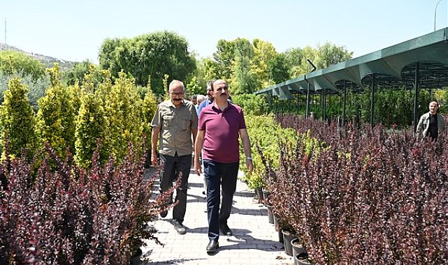 Başkan Altay, Konya Ağaç A.Ş Satış Merkezi’nde incelemelerde bulundu
