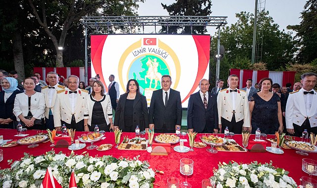 Başkan Soyer, 30 Ağustos resepsiyonuna katıldı