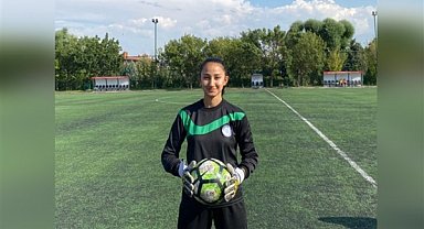 Büyükşehir'in kalecisi U-17 Milli Takım kampına davet edildi