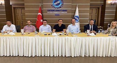 Büyükşehir Kariyer Merkezi'nden şehirde geniş kapsamlı insan kaynakları toplantısı
