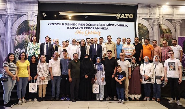 Gaziantep'te başarılı YKS öğrencilerine sürpriz