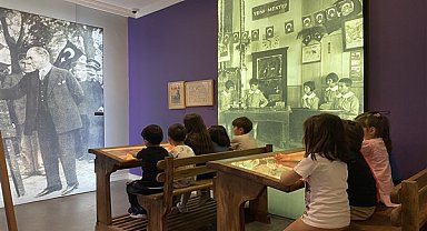 İş Sanat’ın yaz atölyeleri ile çocuklar hem eğleniyor hem öğreniyor