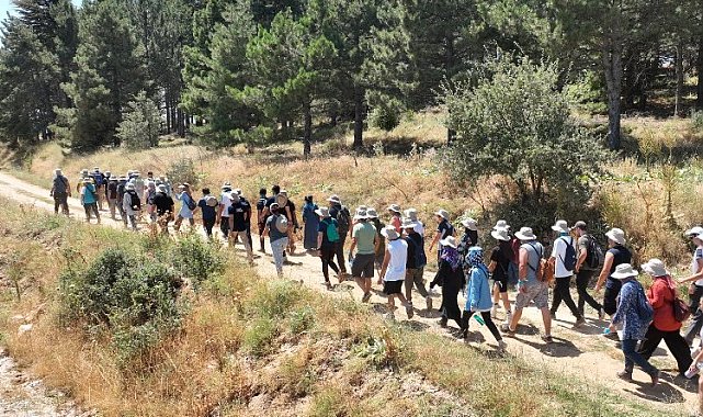 Konya'da doğa tutkunları Doğanhisar'da yürüdü