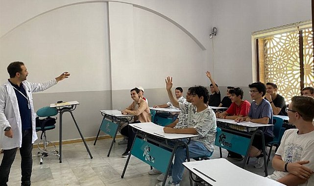Konyalı öğrenciler YKS'ye yaz okulu ile hazırlanıyor
