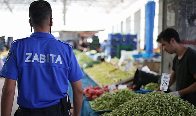 Kütahya'da zabıta ekiplerinden pazar denetimi