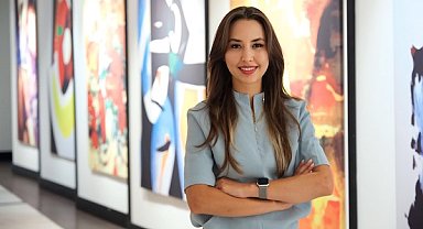 Saç dökülmesine kalıcı çözüm arayanlar saç ekimi merkezlerinin kapısını çalıyor