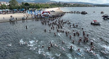 Zeytinburnu Masterler Yüzme Takımı 2 bin 650 metreye kulaç attı