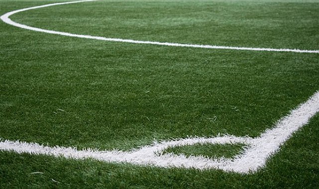 Bakan Bak, Beşiktaş’ı tebrik etti