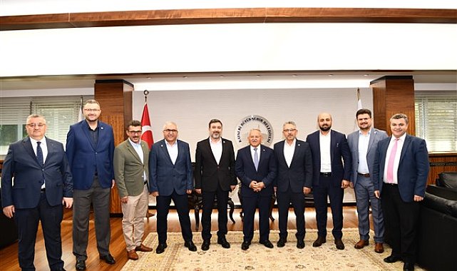 Başkan Büyükkılıç, Eğitim-Bir-Sen yönetimiyle bir araya geldi