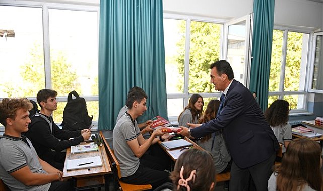 Başkan Dündar, 9 bin 662 öğrenci ile buluştu