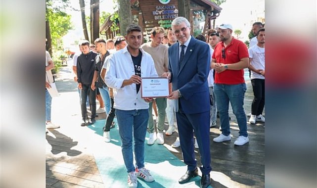 Cankurtaran Hayat Timi’ne teşekkür belgesi takdim edildi
