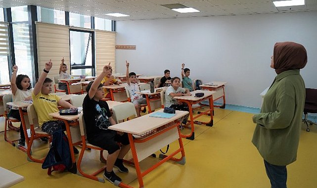 Çayırova Bilgievlerinde donanımlı eğitim