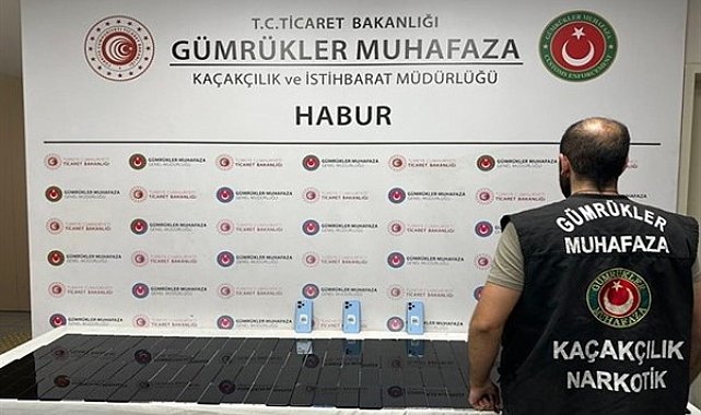 Habur’da piknik tüpü içine saklanan kaçak telefonlar ele geçirildi