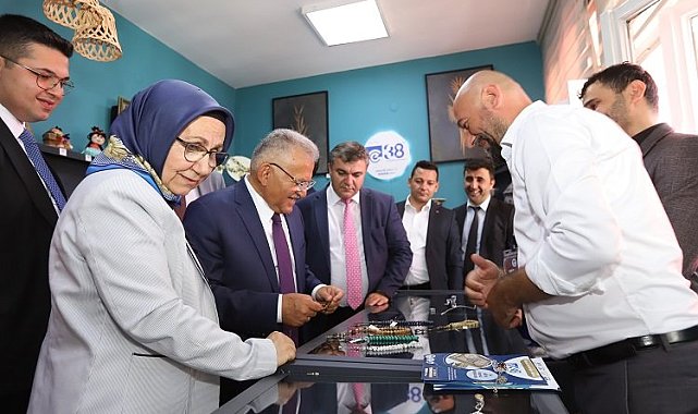 KAYMEK'ten 3 bin 838 eserlik sergi