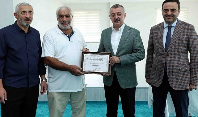 Kocaeli'de okul yaptıran hayırseverlere teşekkür