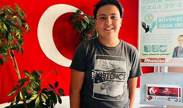 MABEM öğrencisi Yağız Efe İOKBS'de Türkiye 1.'si oldu