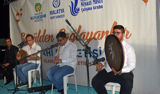 Malatya Kent Konseyi konteyner bölgeleri için “Gönülden Çağlayanlar” programı düzenledi