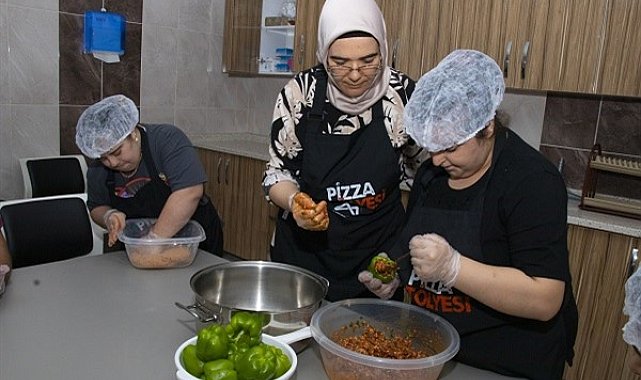 Mersin’de özel aşçılar mutfağa girdi