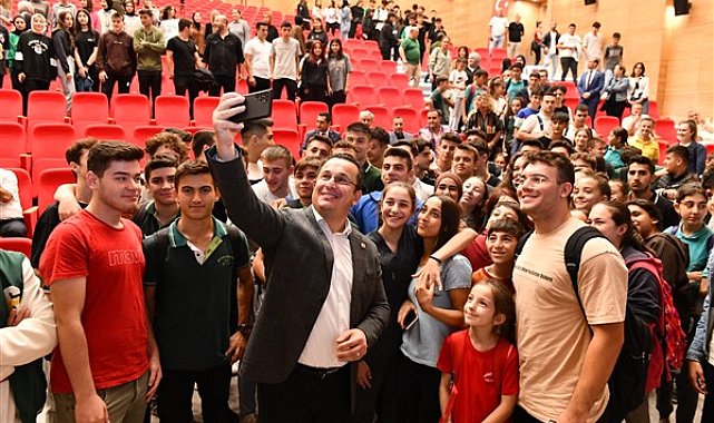 Mustafakemalpaşa Belediyesi MKPÖĞRENCİ projesi ve özel asistan programını tanıttı