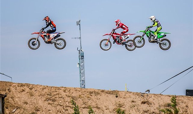 MXGP Türkiye’de ilk şampiyon Duncan oldu