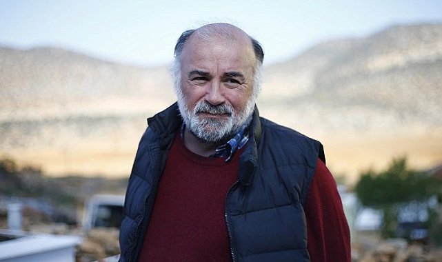 Serdar Akar voleybol dizisiyle ekranlara dönüyor
