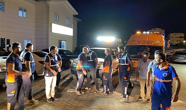 Tuzla Belediyesi Arama Kurtarma ekipleri sel bölgesine hareket etti