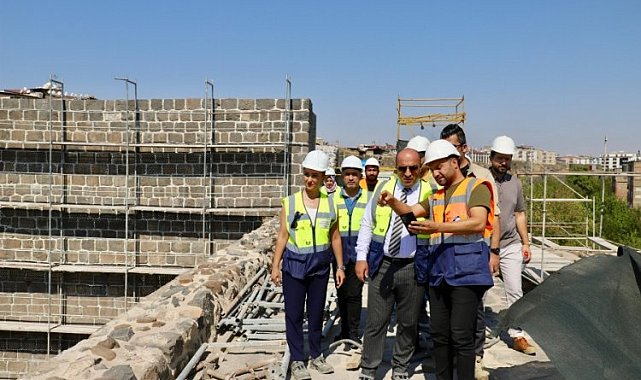 Urfa Kapı'da restorasyon çalışmaların sürüyor