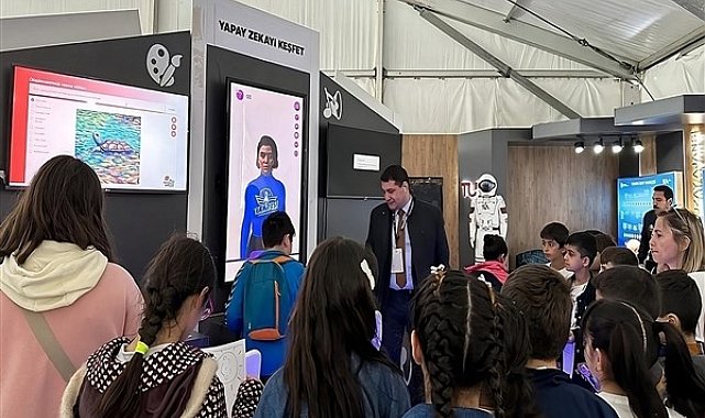 Evdeki akıllı cihazların bakımı ve satın alınmasından sorumlu kişiler arasında fark var