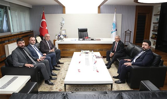 Başkan Büyükkılıç’a, MHP İl Başkanı Demirezen’den ziyaret