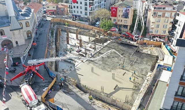 Beylikdüzü'nde 'Üç köy üç meydan'da son temel