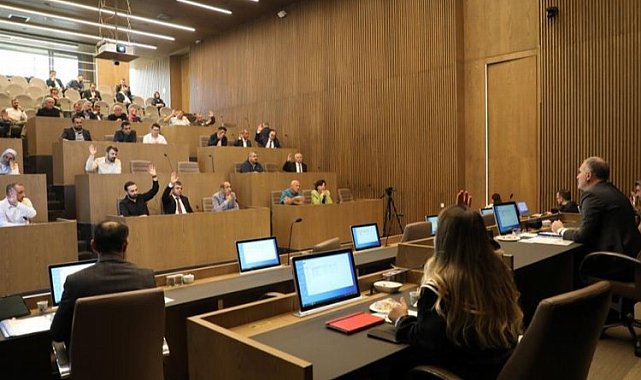Bursa İnegöl Belediye Meclisi performans programını görüşüyor