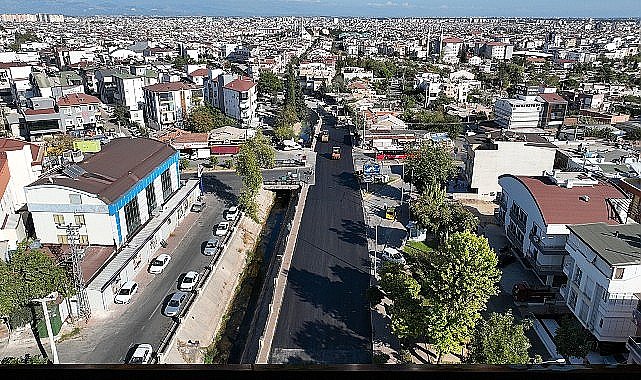 Büyükşehir'den Şelale Caddesi'ne sıcak asfalt çalışması