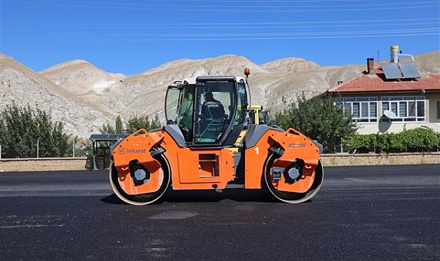 Büyükşehirden Akkışla ilçesine 55 milyon TL'lik yol yatırımı