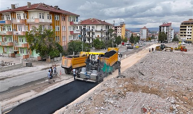 Büyükşehirden Tevfik Temelli Caddesi’nde asfalt çalışması