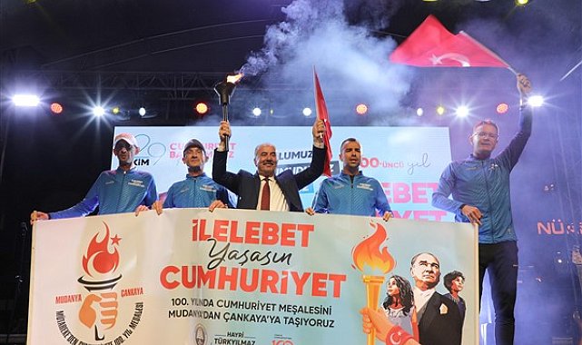 Cumhuriyet'in 100. yılı Mudanya'da coşkuyla kutlandı