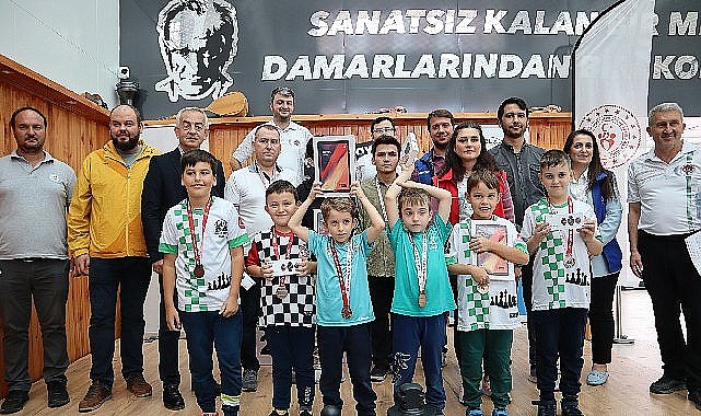 Cumhuriyet'in 100.yılına özel satranç turnuvası