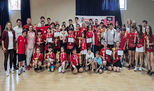Cumhuriyet Squash Turnuvası tamamlandı