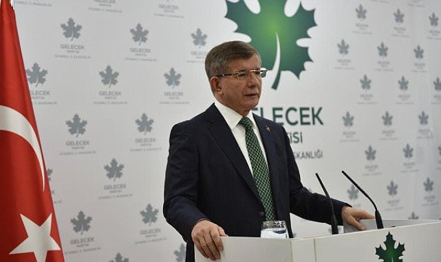 Davutoğlu, Cumhuriyet'in 100. yılını kutladı