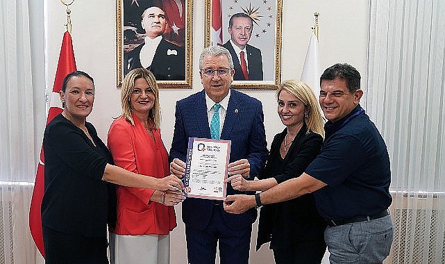 EÜ Diş Hekimliği Fakültesi dünya sıralamalarında ilk 300'de