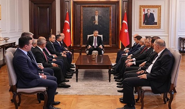 İçişleri Komisyonu’ndan Bakan Yerlikaya'ya geçmiş olsun ziyareti
