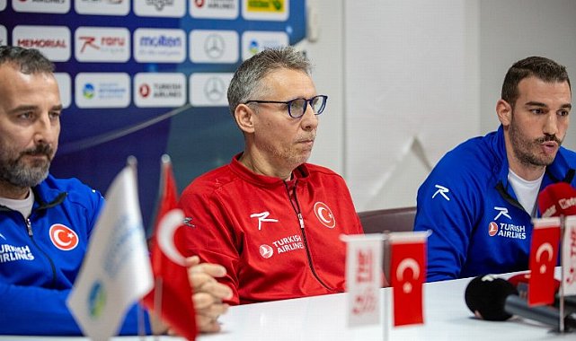İtalya maçı öncesi medya ile buluştular