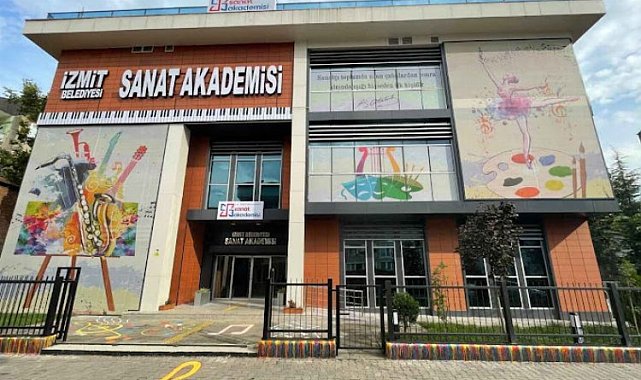 İzmit Sanat yeteneklilerini keşfetti