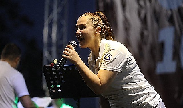 Karaalioğlu Parkı'nda Cumhuriyet coşkusu sürüyor
